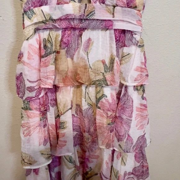 Speechless Pink Floral Tiered Formal Dress. Lined. Size 4 - Picture 4 of 5